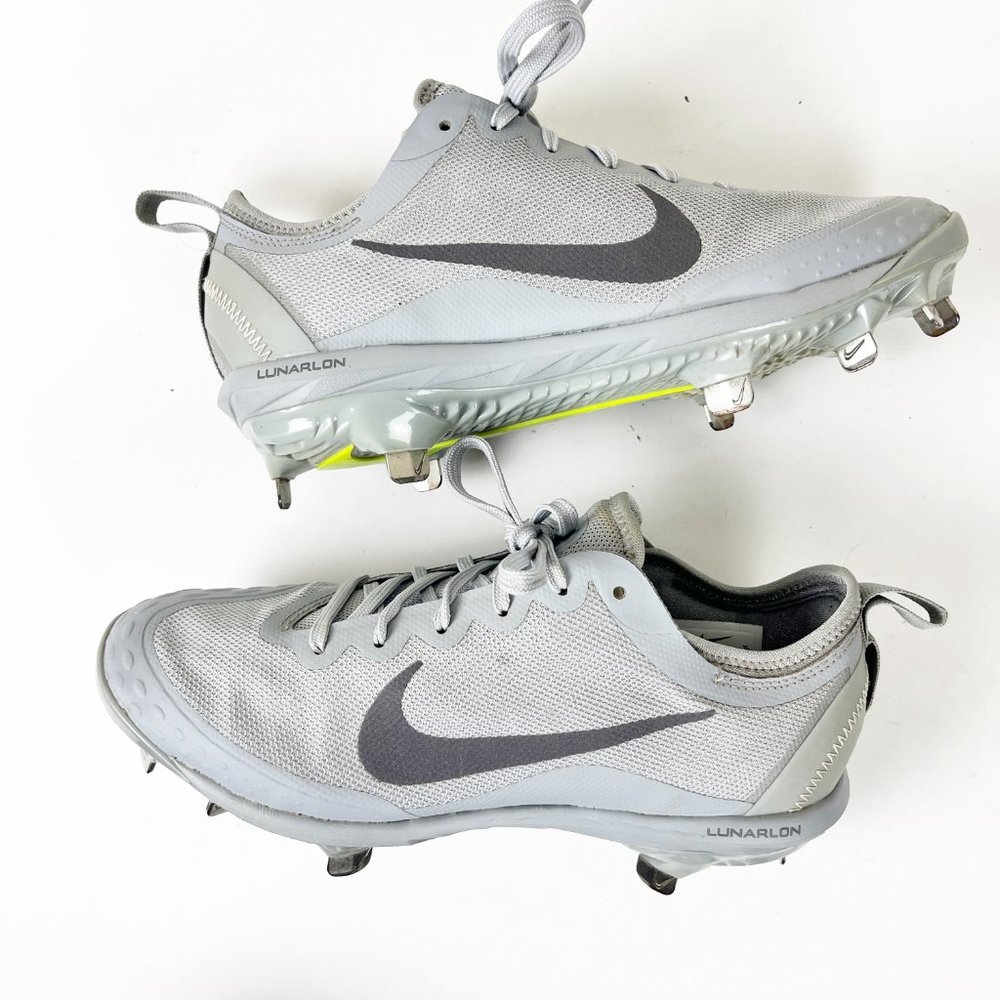 2/$30 Nike Hyper Diamond Softball Cleats 7 - Picture 3 of 7